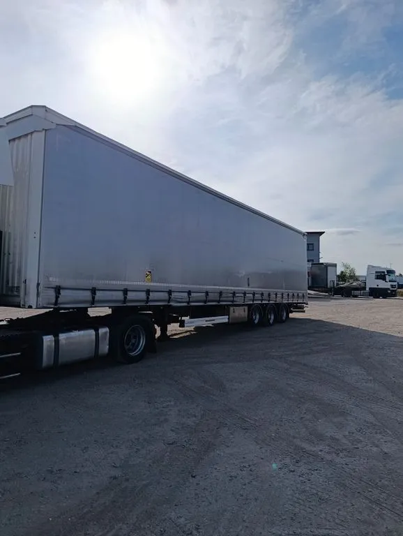 KAESSBOHRER *XS Maxima*Rollerbett*MEGA*2022*AIRCARGO* – Bild 1